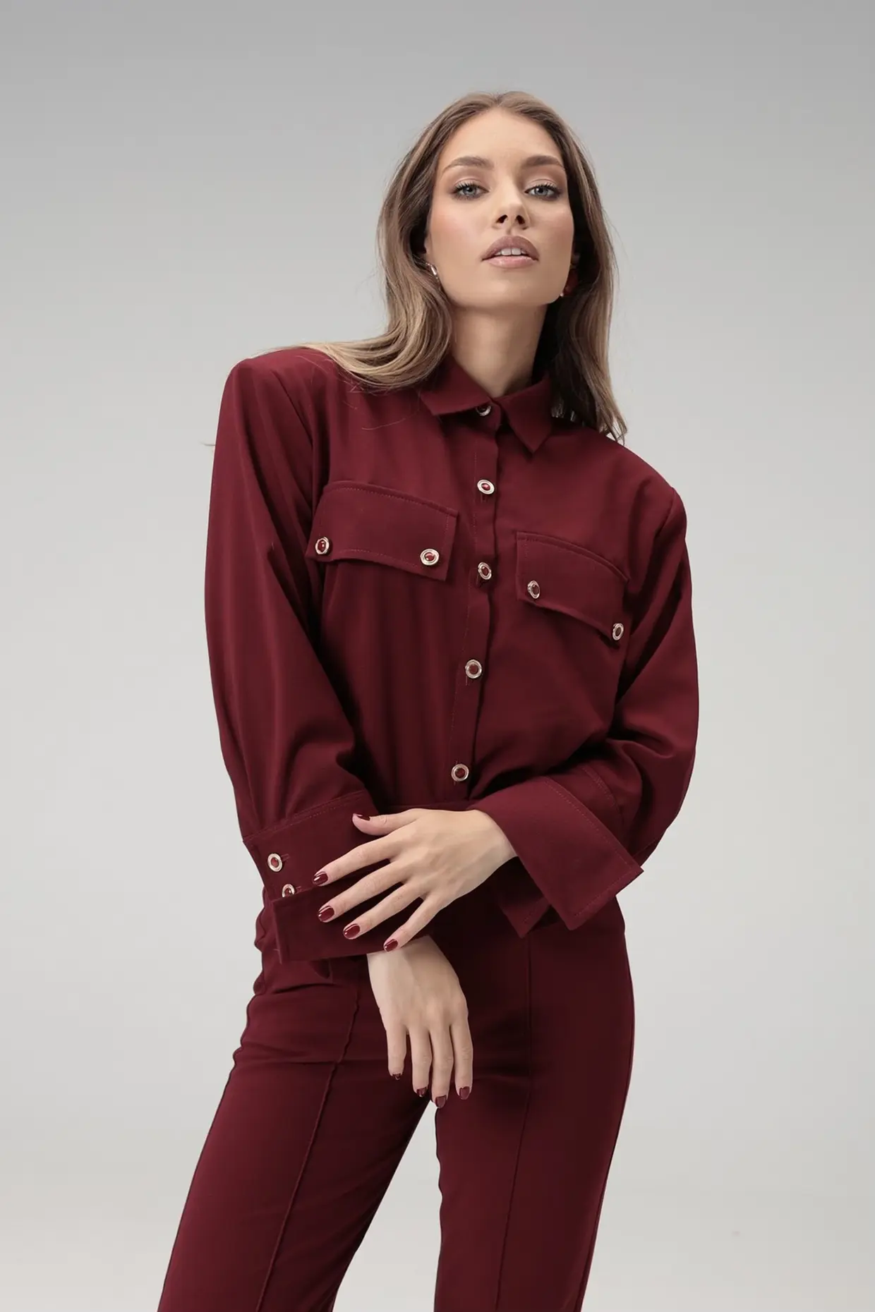 Facetune_16-01-2025-19-13-51 Yves Set - Slika 1