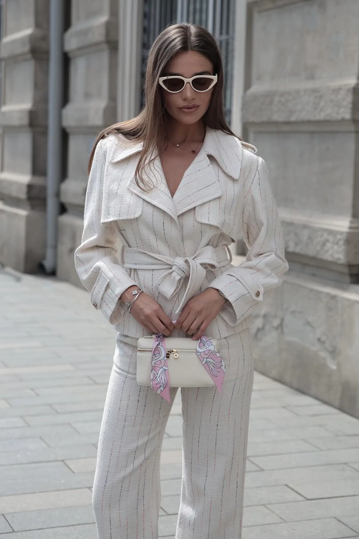 Facetune_12-04-2025-23-07-24 Gretta Suit - Slika 1